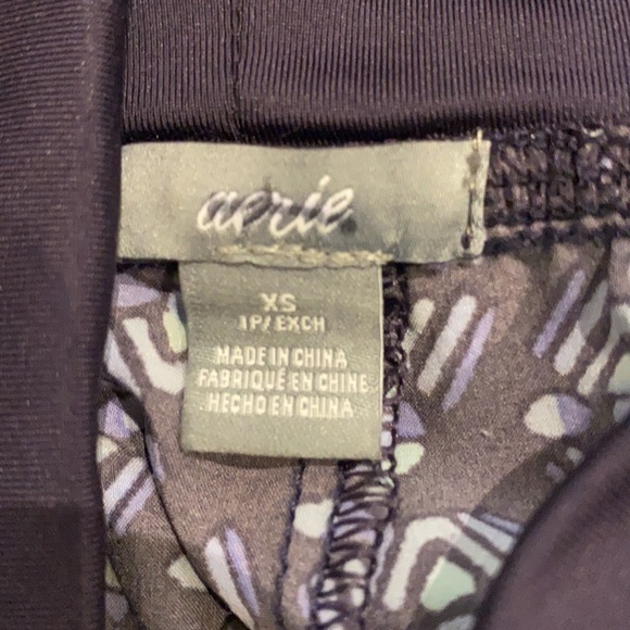 Baggy and flowing yoga type pants - Picture 3 of 4